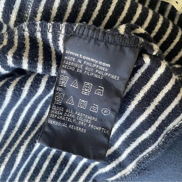 2000’s Tommy Hilfiger Spell Out Striped Zip Up Hoodie Women’s
Size XS (TP/XP) - Picture 9 of 12